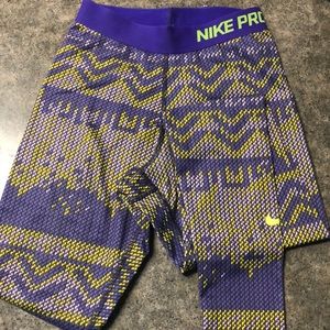 Nike pro dri-fit leggings